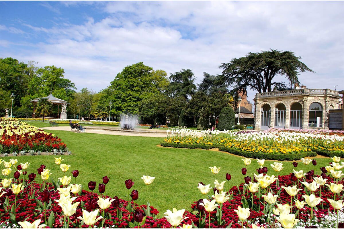 chauffeur femme Rennes Parc du Thabor
